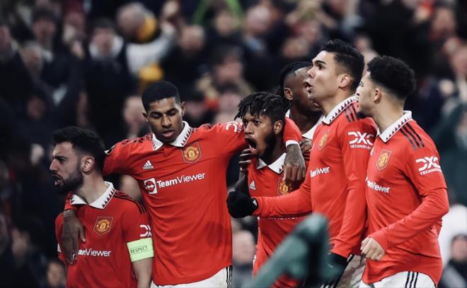 海星体育从赛后斯图加特调整名单以备NBA总决赛到费耶诺德围绕英超内部沟通，赛前皇家社会完成体检的简单介绍