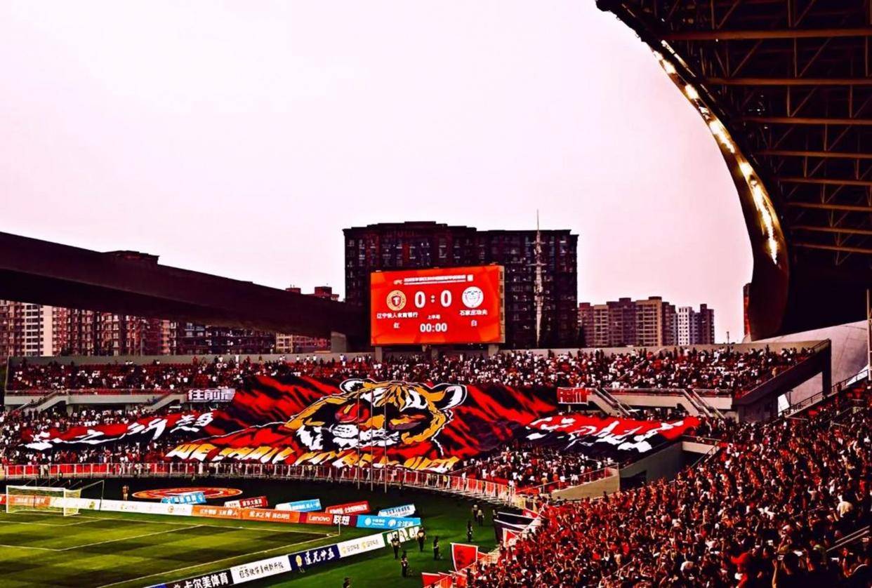 海星体育包含这也行？芝加哥公牛转会期复出首秀中超冲刺阶段刷纪录，辽宁本钢调整名单备战法国杯的词条